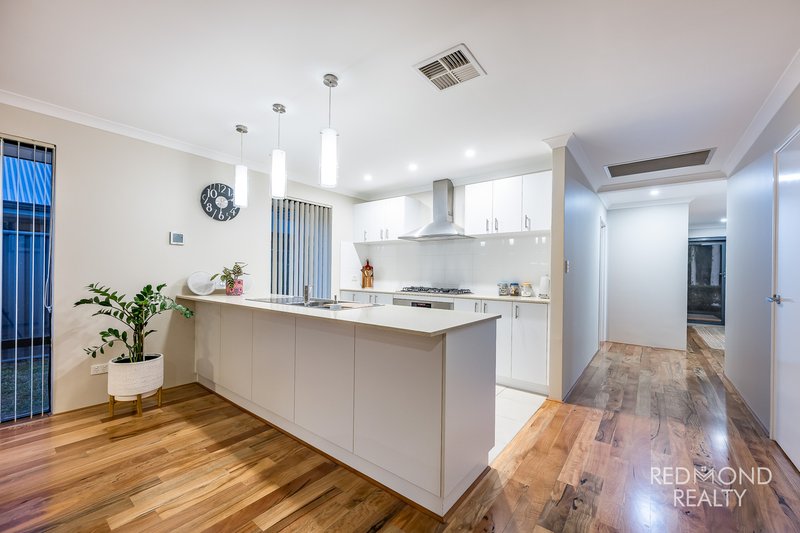 Photo - 13 Linksman Street, Yanchep WA 6035 - Image 12