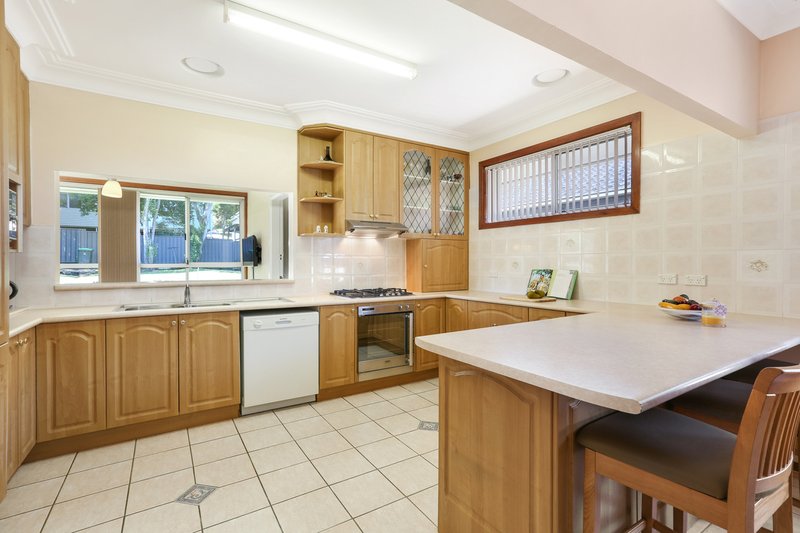 Photo - 13 London Drive, West Wollongong NSW 2500 - Image 2