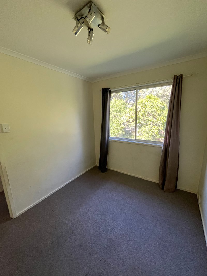 Photo - 13 Londy Street, Eagleby QLD 4207 - Image 4