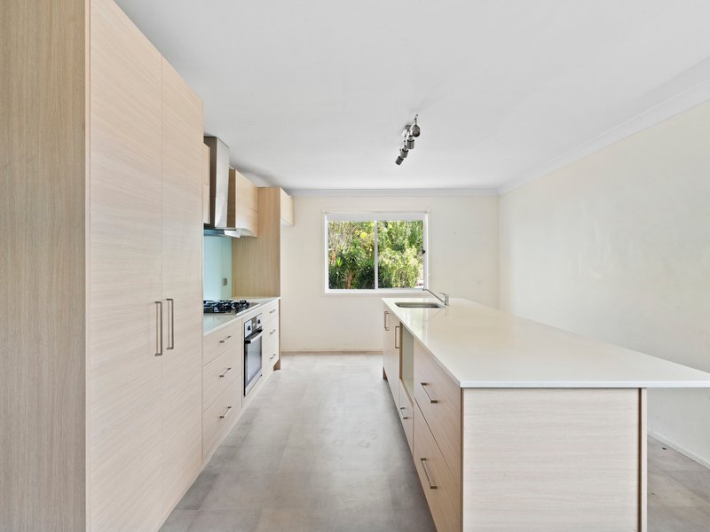 Photo - 13 Londy Street, Eagleby QLD 4207 - Image 2