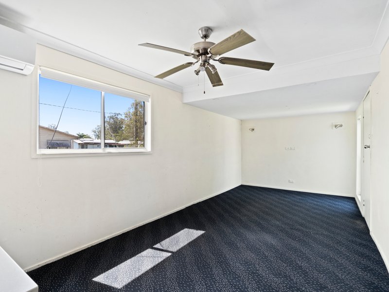 Photo - 13 Londy Street, Eagleby QLD 4207 - Image 7