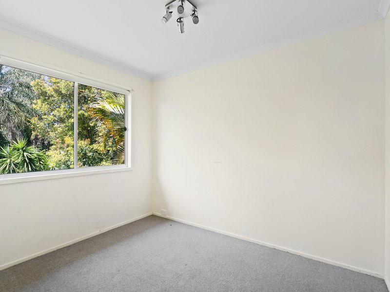 Photo - 13 Londy Street, Eagleby QLD 4207 - Image 10