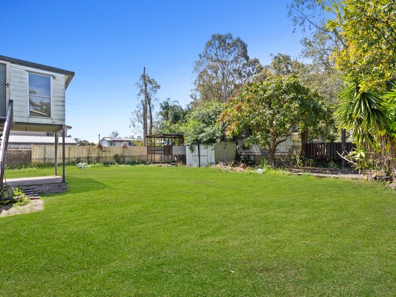 Photo - 13 Londy Street, Eagleby QLD 4207 - Image 17