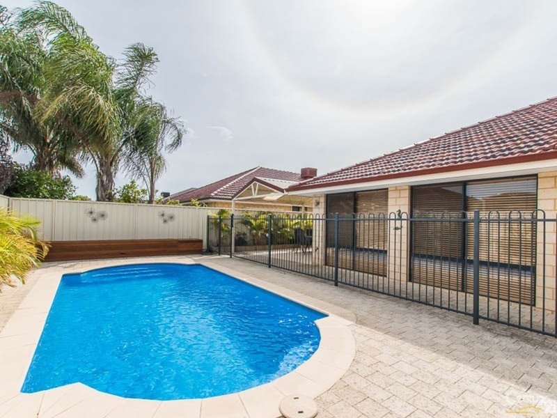 Photo - 13 Longshaw Circuit, Canning Vale WA 6155 - Image 18