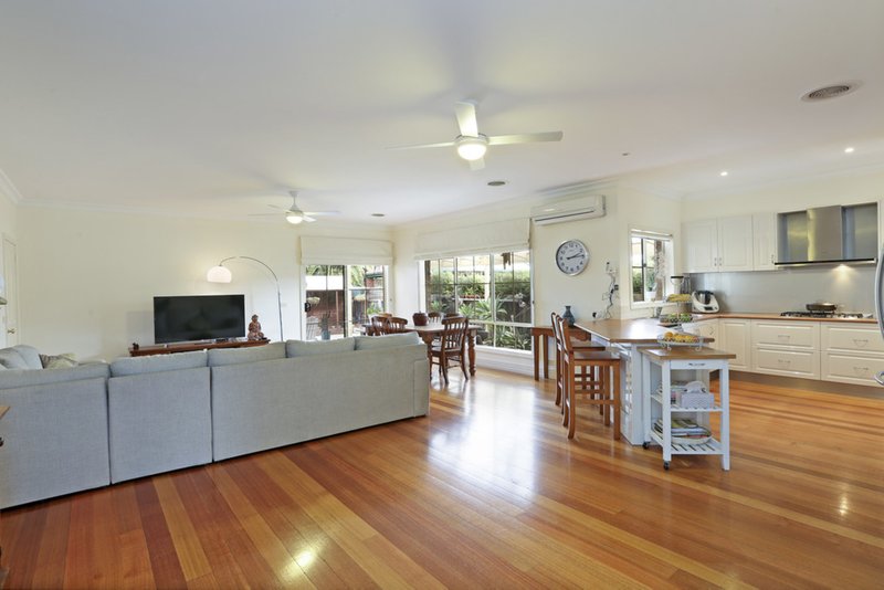 Photo - 13 Looker Street, Lara VIC 3212 - Image 5