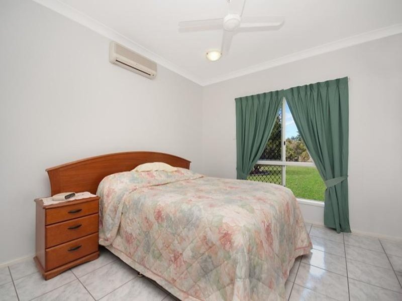 Photo - 13 Loriston Rd , Mount Low QLD 4818 - Image 6