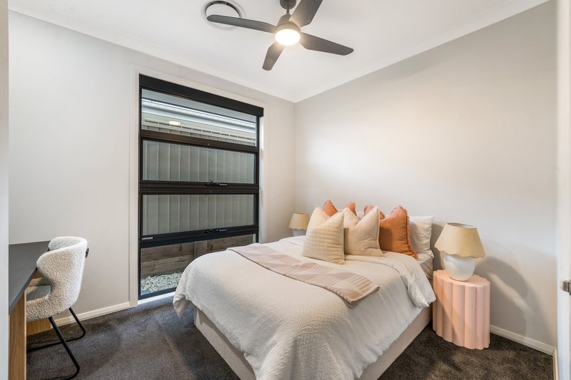 Photo - 13 Lorraine Road, Edmondson Park NSW 2174 - Image 24