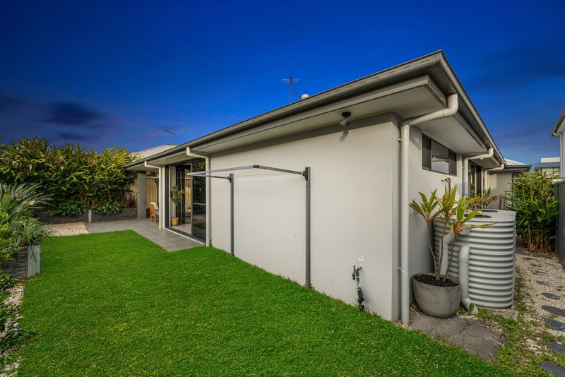 Photo - 13 Lorraine Road, Edmondson Park NSW 2174 - Image 34