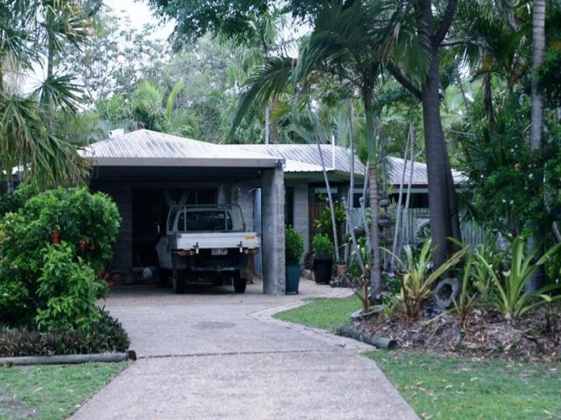 Photo - 13 Lotus Ct , Bushland Beach QLD 4818 - Image 20