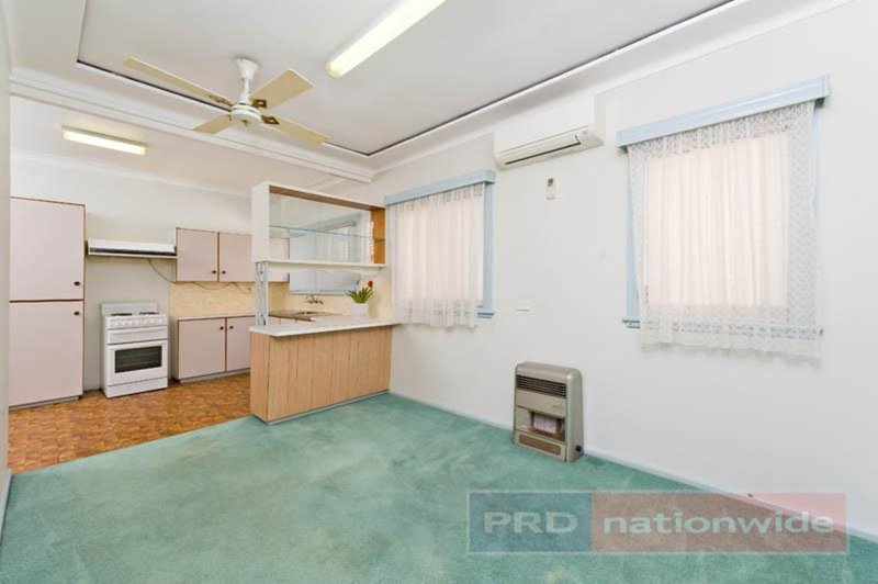 Photo - 13 Lucas Road, East Hills NSW 2213 - Image 3