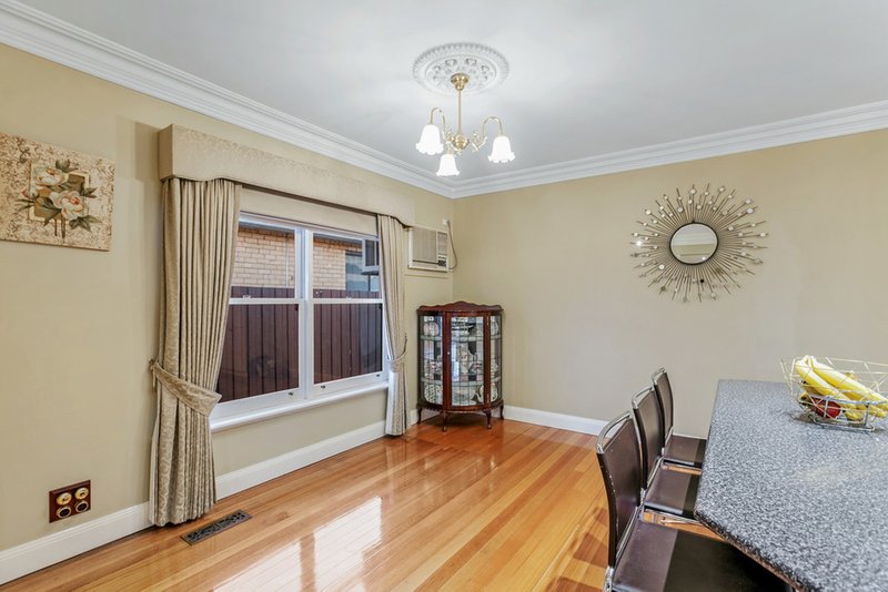 Photo - 13 Lucille Avenue, Reservoir VIC 3073 - Image 12