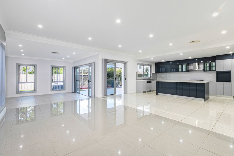 Photo - 13 Lumsden Avenue, North Kellyville NSW 2155 - Image 3