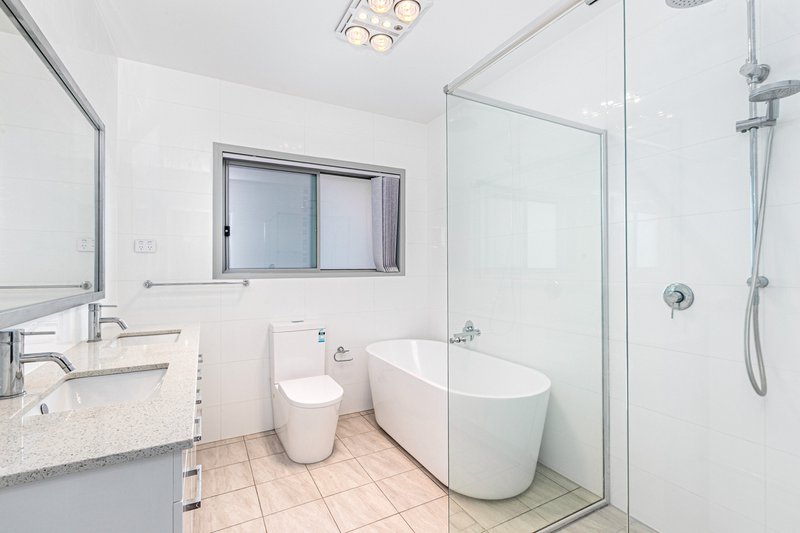 Photo - 13 Lumsden Avenue, North Kellyville NSW 2155 - Image 11