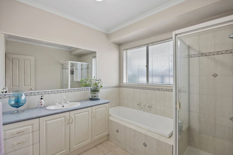 Photo - 13 Lynch Court, Berwick VIC 3806 - Image 13