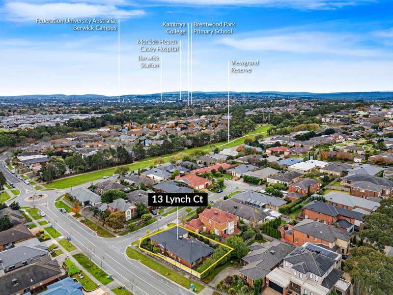 Photo - 13 Lynch Court, Berwick VIC 3806 - Image 18