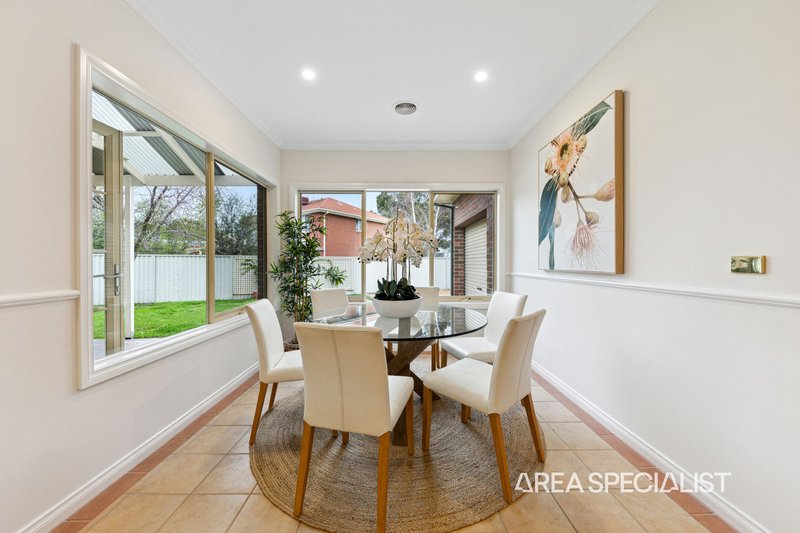 Photo - 13 Macalister Place, Pakenham VIC 3810 - Image 23