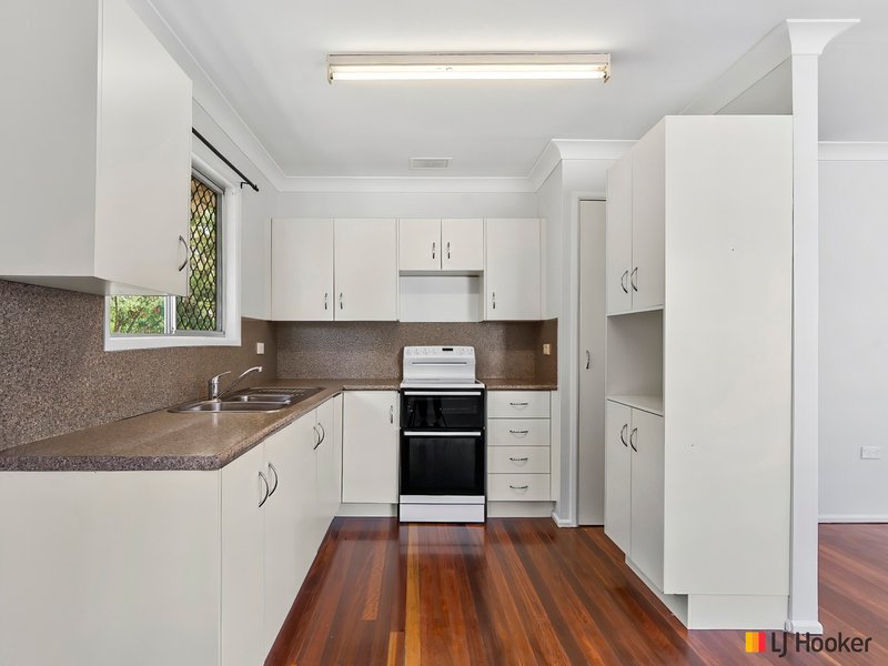 Photo - 13 Macarthur Street, Koongal QLD 4701 - Image 6