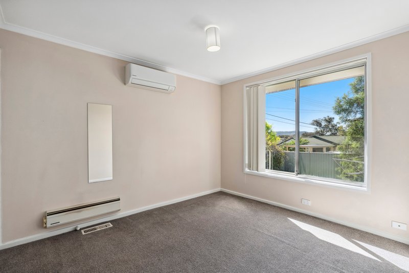 Photo - 13 Mackie Crescent, Stirling ACT 2611 - Image 12