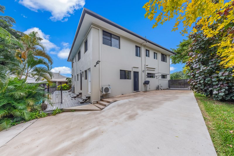 Photo - 13 Macona Crescent, Cannonvale QLD 4802 - Image 30