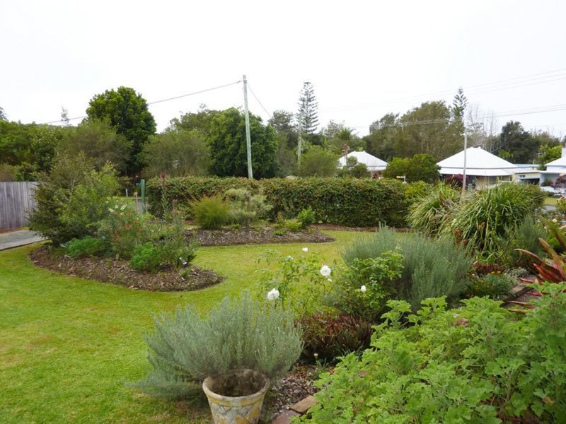 Photo - 13 Macquarie Street, Coopernook NSW 2426 - Image 10