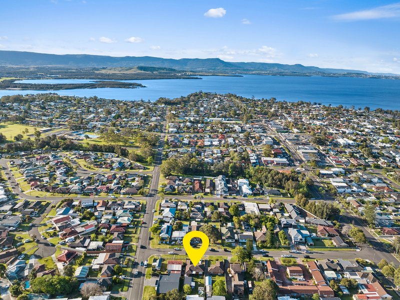 Photo - 13 Madden Street, Oak Flats NSW 2529 - Image 8