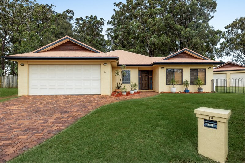 13 Maggie Court, Middle Ridge QLD 4350