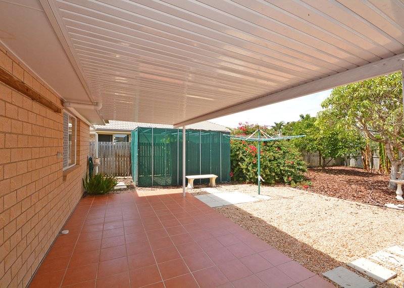 Photo - 13 Mainsail Court, Point Vernon QLD 4655 - Image 13