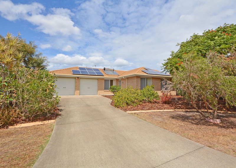 Photo - 13 Mainsail Court, Point Vernon QLD 4655 - Image 18