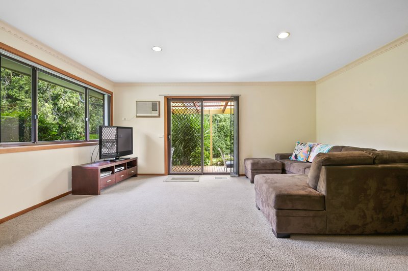 Photo - 13 Mansfield Street, Berwick VIC 3806 - Image 7