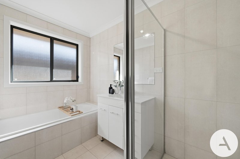 Photo - 13 Marie Pitt Street, Franklin ACT 2913 - Image 17