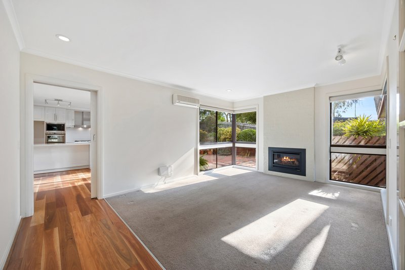 Photo - 13 Marina Drive, Mount Clear VIC 3350 - Image 6