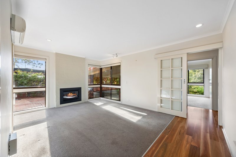 Photo - 13 Marina Drive, Mount Clear VIC 3350 - Image 7