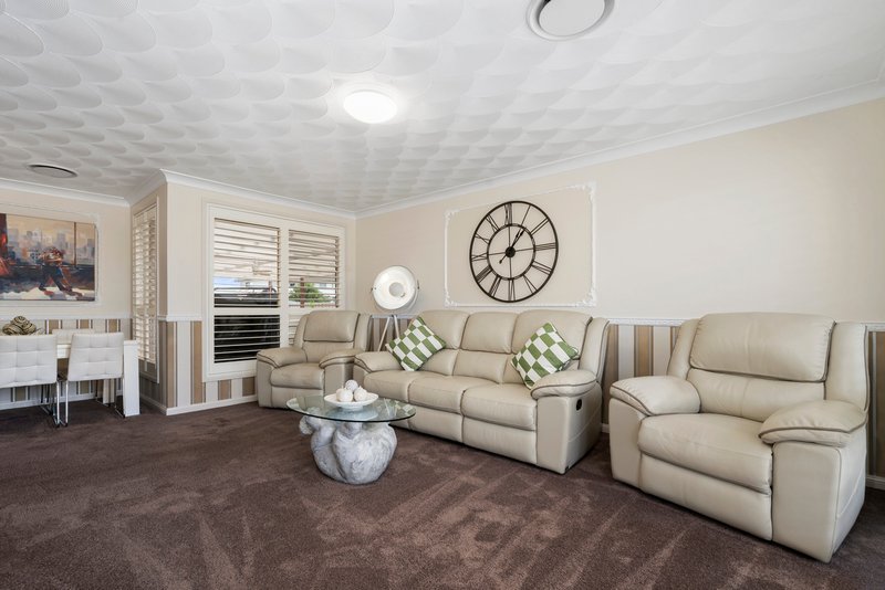 Photo - 13 Massa Place, Claremont Meadows NSW 2747 - Image 10