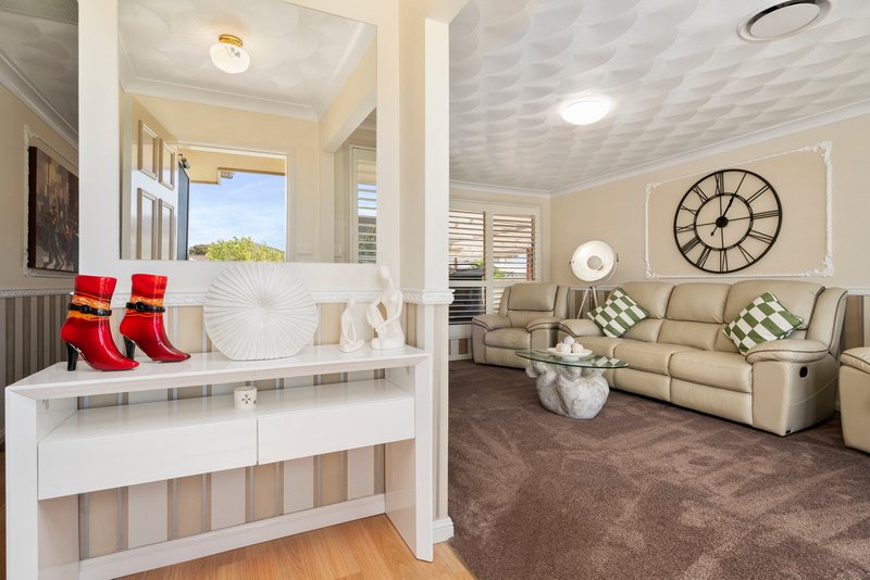 Photo - 13 Massa Place, Claremont Meadows NSW 2747 - Image 13