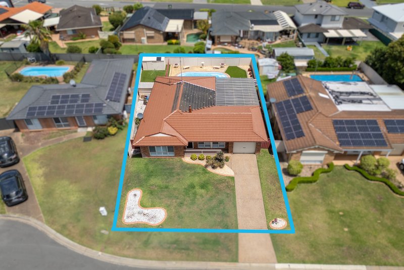 Photo - 13 Massa Place, Claremont Meadows NSW 2747 - Image 14