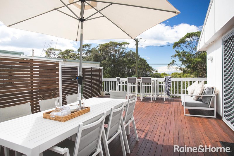 Photo - 13 Matron Porter Drive, Narrawallee NSW 2539 - Image 5