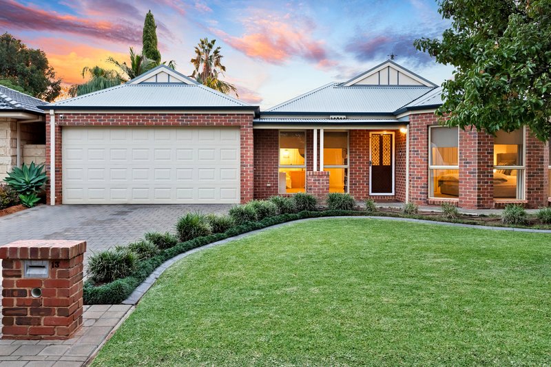 Photo - 13 Mayan Court, Mildura VIC 3500 - Image 2
