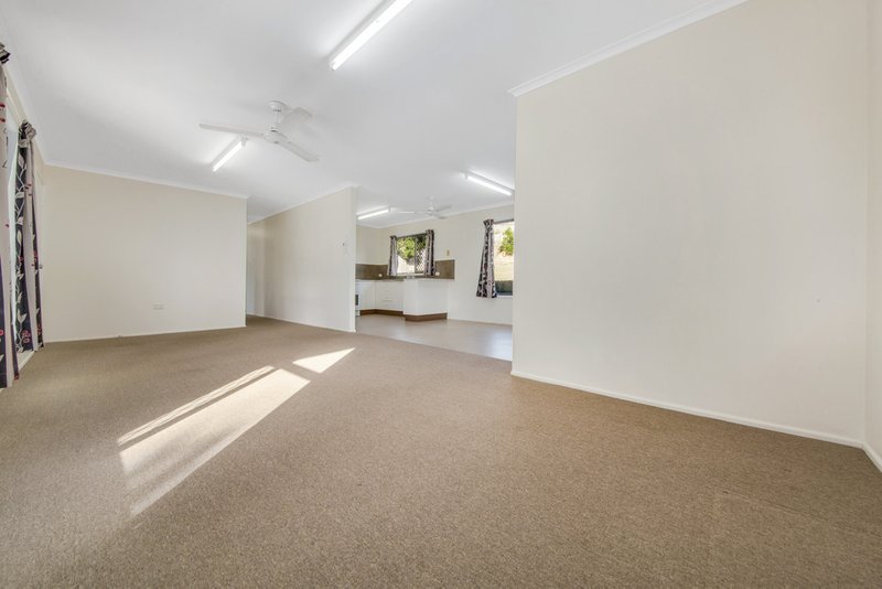 Photo - 13 Mccann Street, South Gladstone QLD 4680 - Image 6