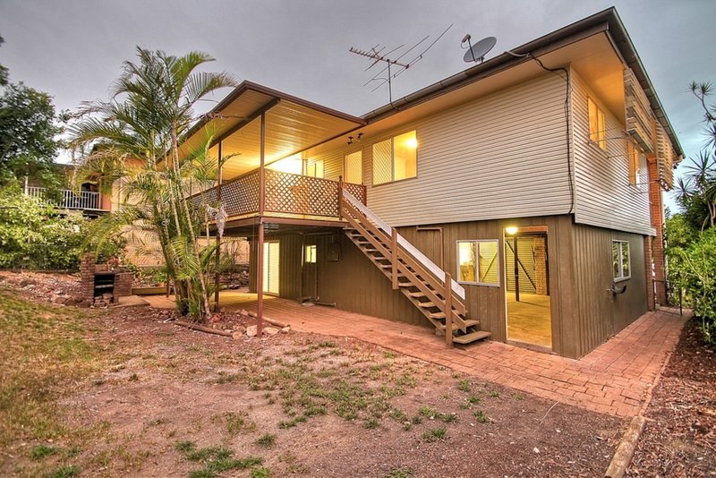 Photo - 13 Mckenzie Street, Bundamba QLD 4304 - Image 16