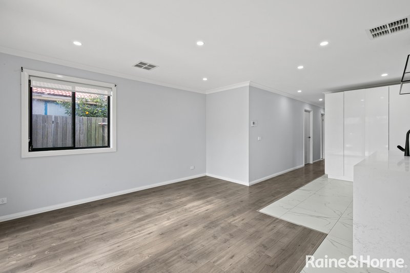 Photo - 13 Mclaurin Avenue, Roxburgh Park VIC 3064 - Image 3