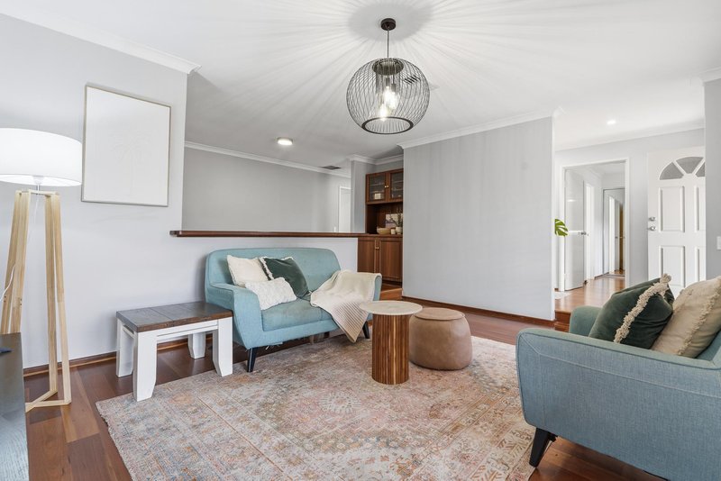 Photo - 13 Mcmahon Way, Kardinya WA 6163 - Image 6