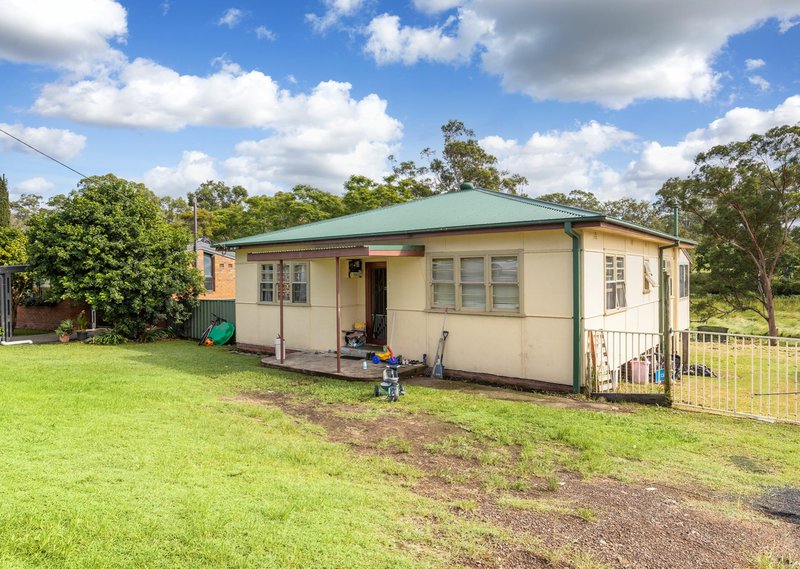 Photo - 13 Mcpherson Street, Wingham NSW 2429 - Image 11