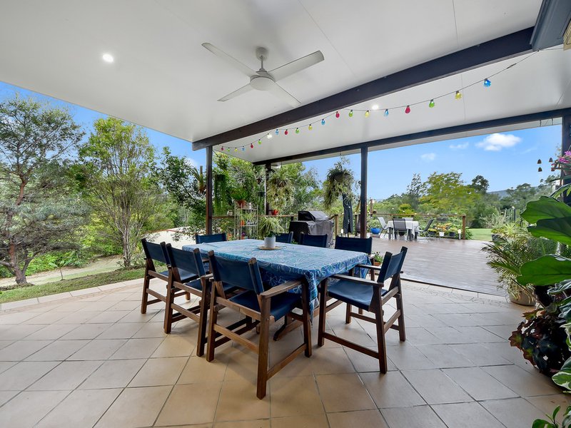 Photo - 13 Meadowood Close, Highvale QLD 4520 - Image 9