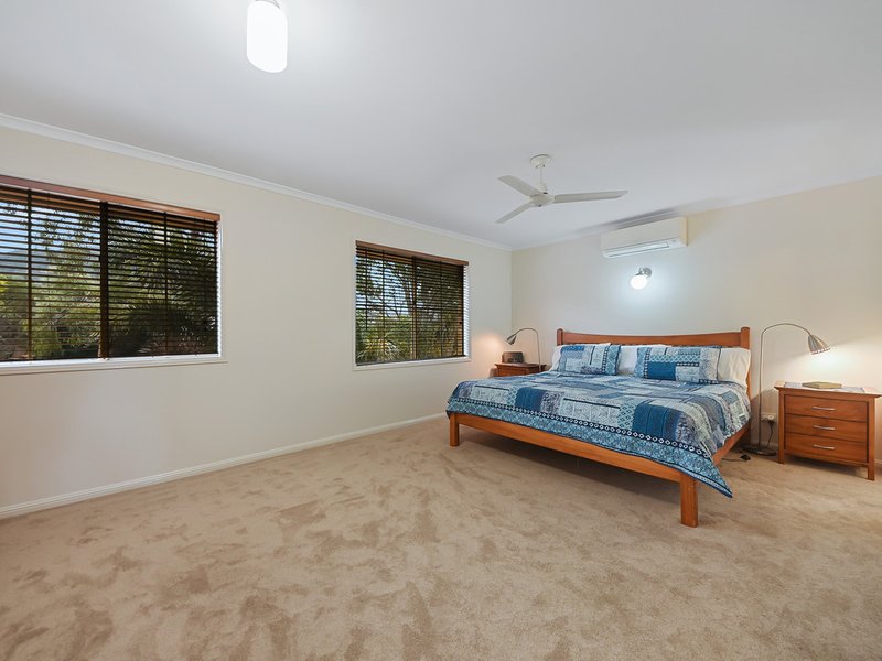 Photo - 13 Meadowood Close, Highvale QLD 4520 - Image 12