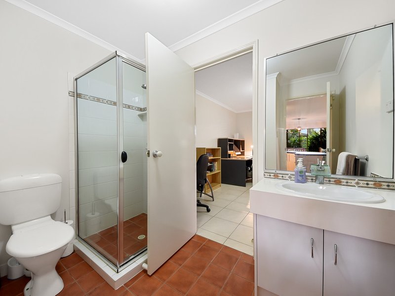 Photo - 13 Meadowood Close, Highvale QLD 4520 - Image 21