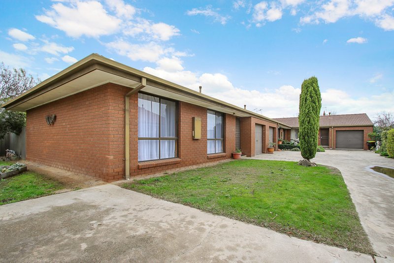 1/3 Meadows Avenue, Benalla VIC 3672