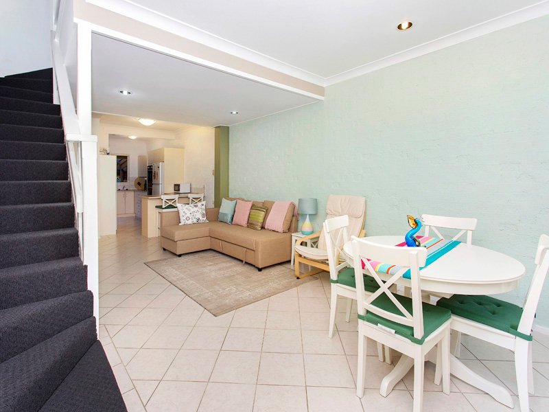 Photo - 1/3 Meares Place, Kiama NSW 2533 - Image 5