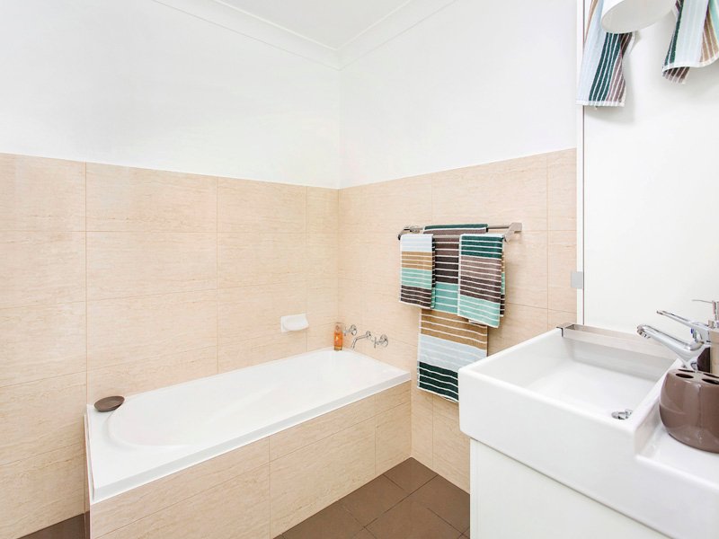 Photo - 1/3 Meares Place, Kiama NSW 2533 - Image 7
