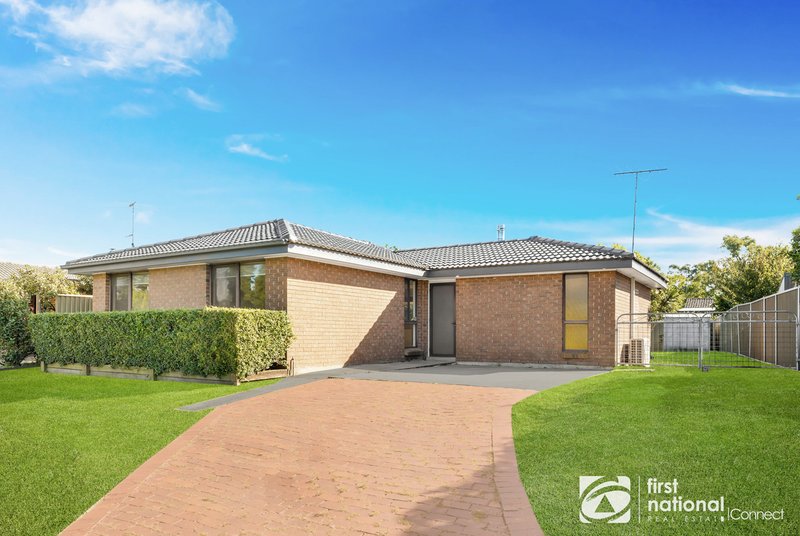 Photo - 13 Meares Road, Mcgraths Hill NSW 2756 - Image 1