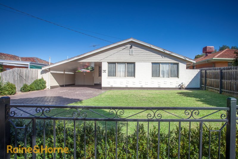 Photo - 13 Melba Avenue, Sunbury VIC 3429 - Image 22